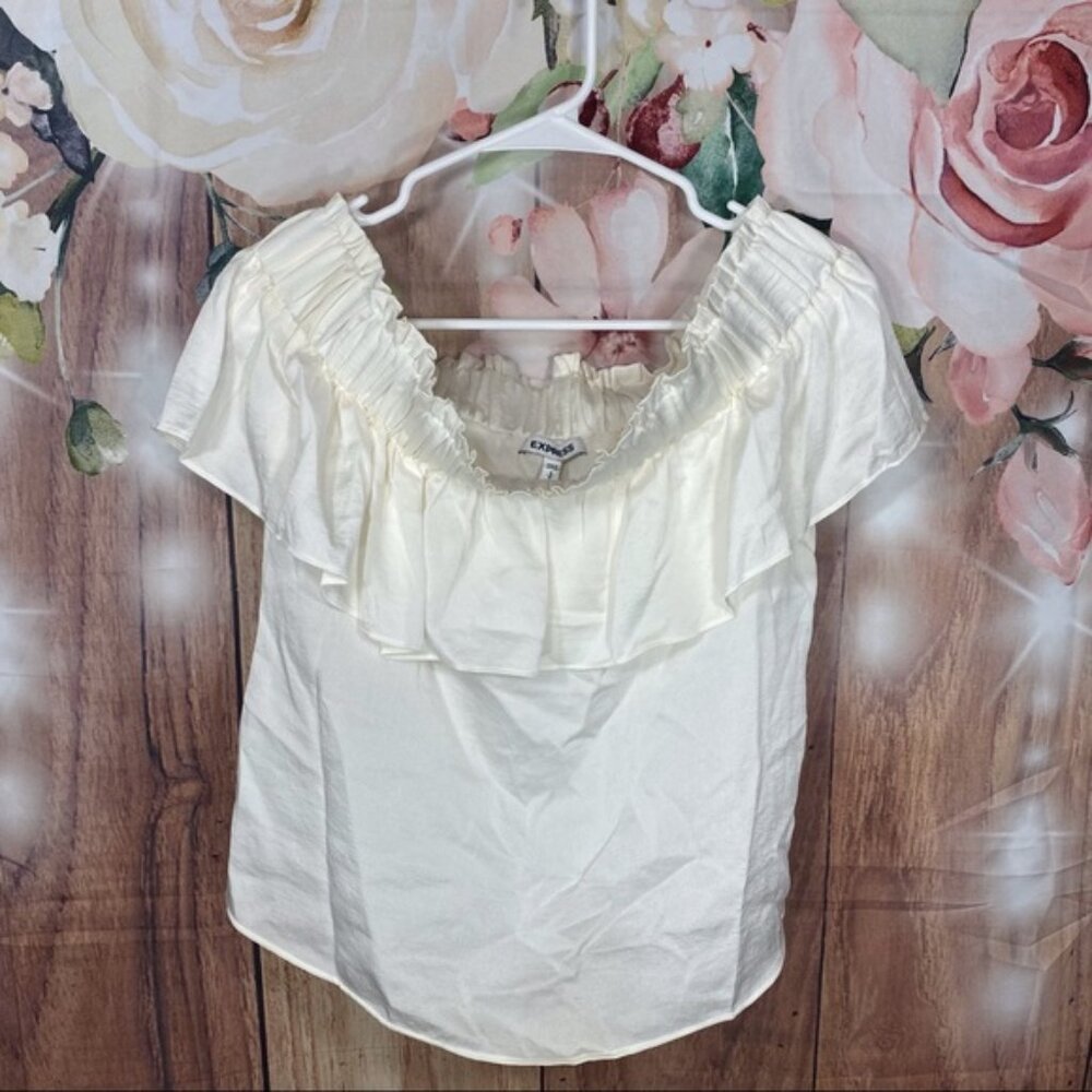 NWT "EXPRESS" OFF THE SHOULDER BLOUSE